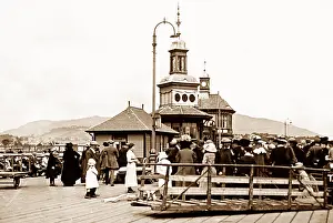 Dunoon: Pier Head, Dunoon, Scotland
