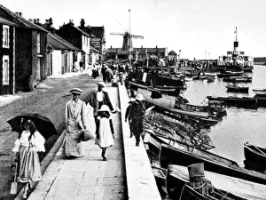Littlehampton: Pier Road, Littlehampton, early 1900s