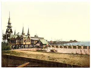 Seebad: The pier, Strandbucke, Heringsdorf (i.e. Seebad Heringsdorf