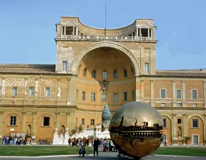 Ligorio: The Pigna coutyard, Vatican Museum