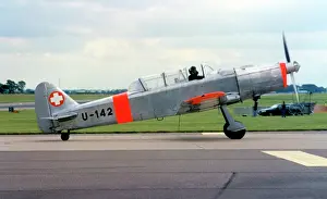 Pilatus: Pilatus P2-06 G-BONE - U-142