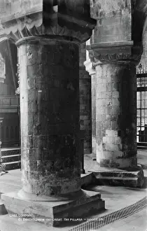 Highlighting: The Pillars of St. Bartholomew the Great
