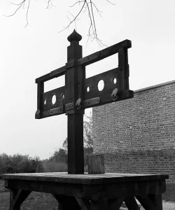Scorn: Pillory At Public Gaol 1701 -