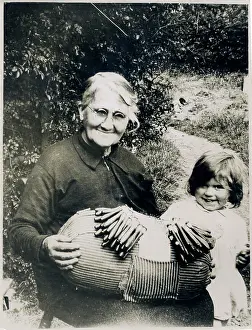 Missenden: PILLOW LACE INDUSTRY