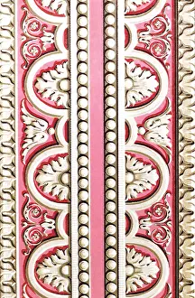 Symmetrical: Pink Frieze Border
