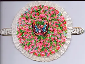 Tabs: Pink roses on a circular greetings card