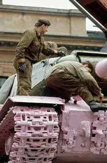 Immunity: Pink tank commemorating liberation of Prague