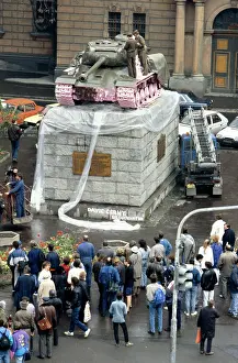 Immunity: Pink tank commemorating liberation of Prague