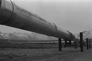 Alaskan: Pipeline near Atigun Pass Brooks Mountain ?