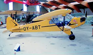 Dansk: Piper J-3 Cub OY-ABT