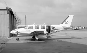 Navajo: Piper Navajo G-BBPC