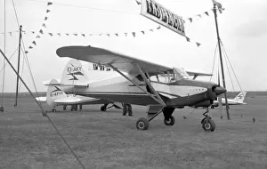 Fairoaks: Piper PA-22 Tri-Pacer EI-AKY