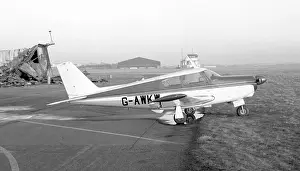 Comanche: Piper PA-24 Comanche G-AWKW