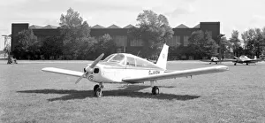 Hemswell: Piper PA-28 Cherokee G-AVBM