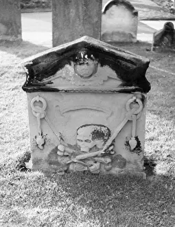 Bamburgh: A PIRATE'S GRAVE