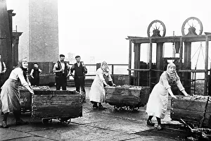 Lasses: Pit Brow Lasses, Moss Hall, Lancashire, Victorian period