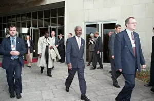 Chogm: Pj Patterson Walks To Opening