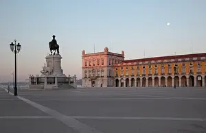 Tagus: Placa do Commercio, Lisbon, Portugal