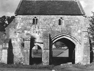 Gatehouses: PLACE FARM GATEHOUSE