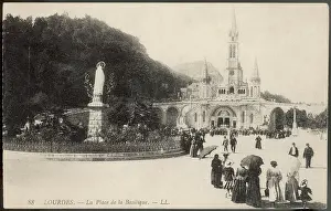 Basilique: PLACE DE LA BASILIQUE