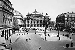 Garnier: Place de l'Opera, 1931