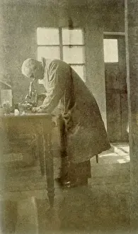 Bubonic: Plague scientist in China