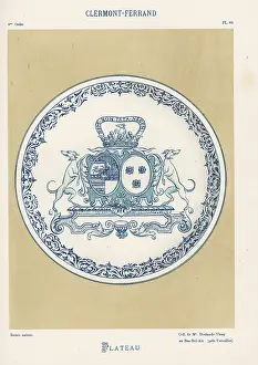 Faience: Plate with coat of arms from Clermont-Ferrand