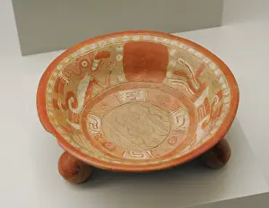 Postclassic: Plate with figurative and geometric decoration