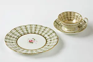 Teaset: Plate, teacup and saucer