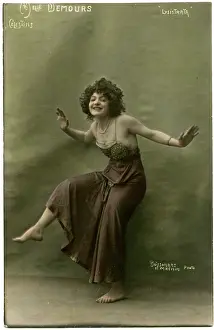 Mlle: PLAY/ARISTOPHANES