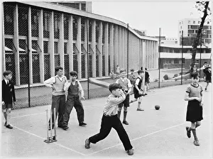 C1950s: PLAYGROUND CRICKET