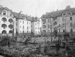 Bustle: Playground in the workers colony, around 1905