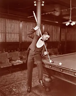 Morningstar: Playing billiards
