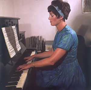 Emberton: PLAYING THE PIANO