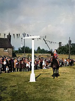 Offham: PLAYING QUINTAIN