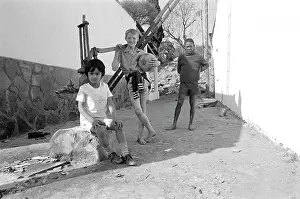 Multicultural: Playmates regardless of Apartheid in Groot Marico