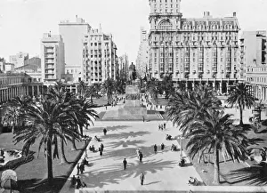 Philip Talmage: Plaza Independencia, Montevideo