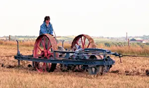 Combo: Plough for a Fowler Ploughing Engine combo in action