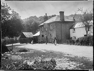 Risborough: The Plough, Lower Cadsden, Princes Risborough