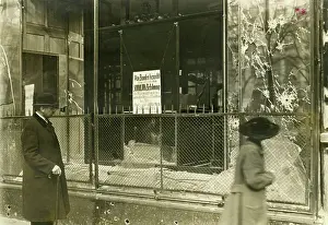 Gangs: Plundered shop after the March Fights, 1919