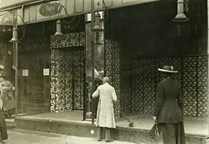 Gowns: Plundered shop window in Gruenberg, 1919