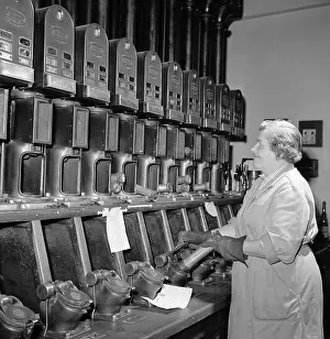 Oldrich: Pneumatic tube transport - post - mail