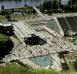 Hampl: Podoli swimming stadium - pool