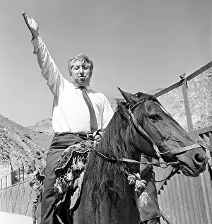 Gamzatov: Poet Rasul Gamzatov, 1973