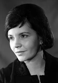 Kazakova: Poet Rimma Kazakova