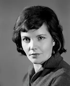 Kazakova: Poet Rimma Kazakova