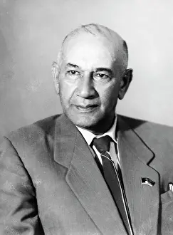 Suleyman: Poet S. Rustam