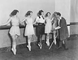 Pointe: On pointe