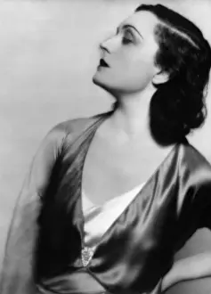Pola: Pola Negri
