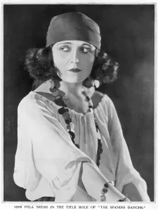 Charmer: Pola Negri as The Spanish Dancer